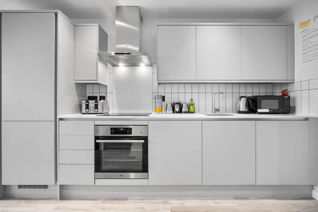 Stylish 2 Bedroom Apartment Close To Everything Birmingam Exterior foto